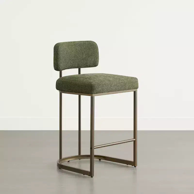Tabouret de bar avec piètement en laiton