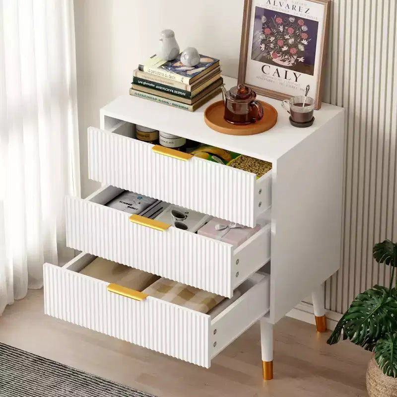 Commode/Table de chevet moderne à 3 tiroirs cannelés pour chambre à coucher