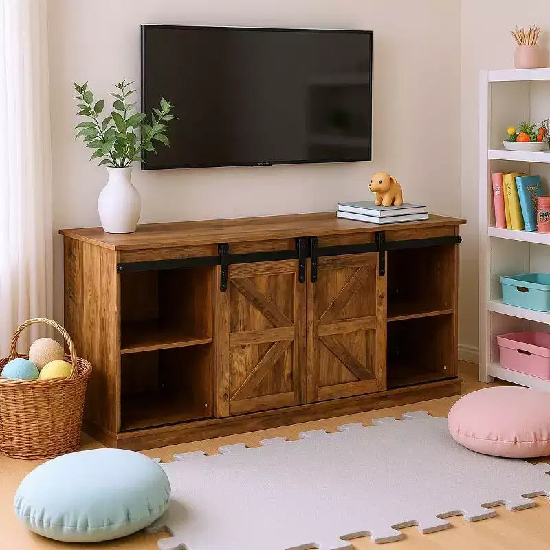 Meuble TV de style ferme avec porte coulissante de grange et rangements